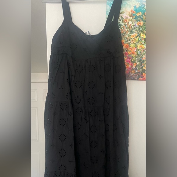 Openwork embrioderd Dress - Picture 4 of 5